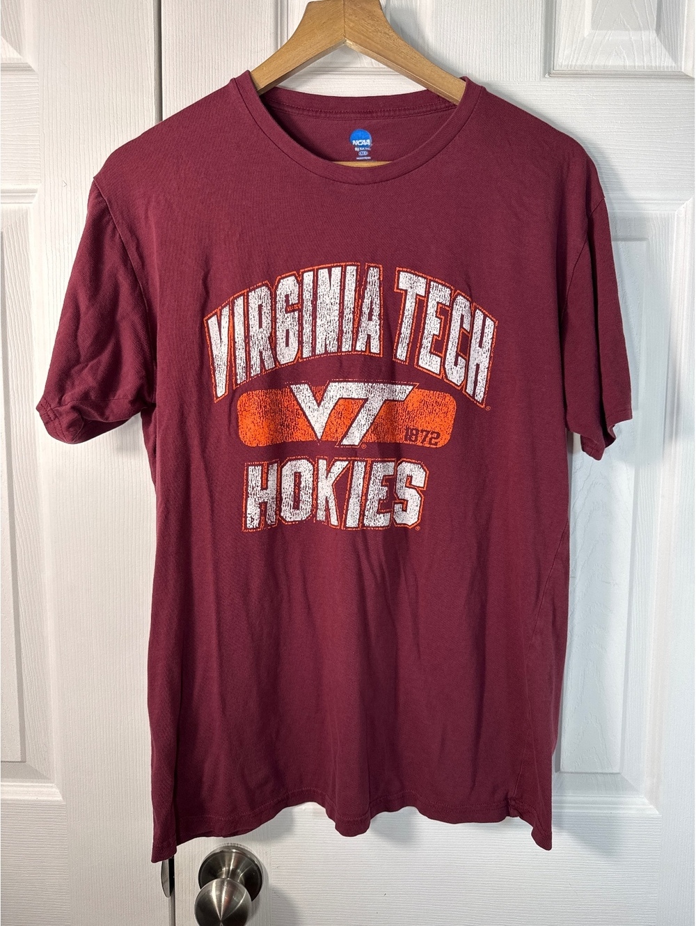 Virginia Tech Hokies NCAA Maroon Graphic T-Shirt Large